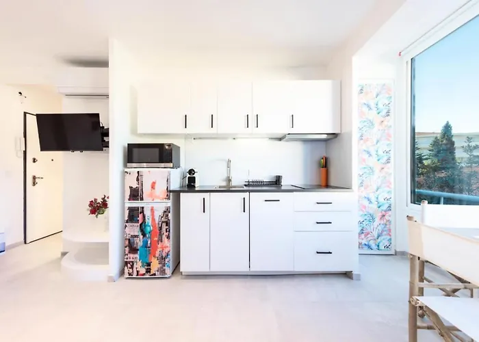 2p Au Calme Proche Centre - 2p Au Calme Proche Centre Mae-2983 *